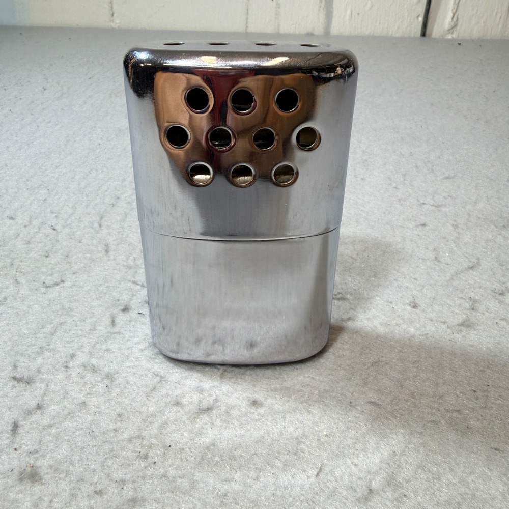 Jon-E GI Hand Warmer Unisex OS Silver Good Vintage Catalytic Metal Pocket Warmer